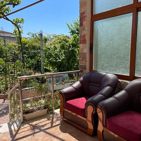 Villa Miracle Garden Vlore
