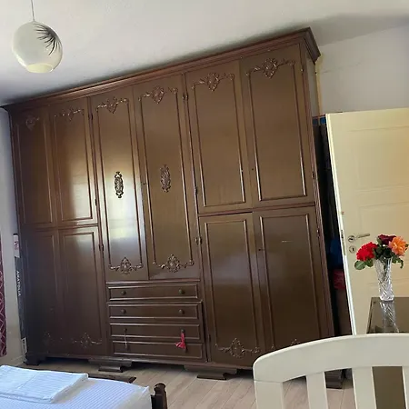 Miracle Garden Villa Vlorë