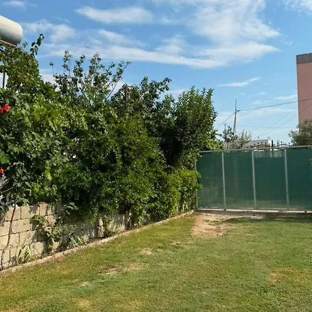 Miracle Garden Villa Vlorë