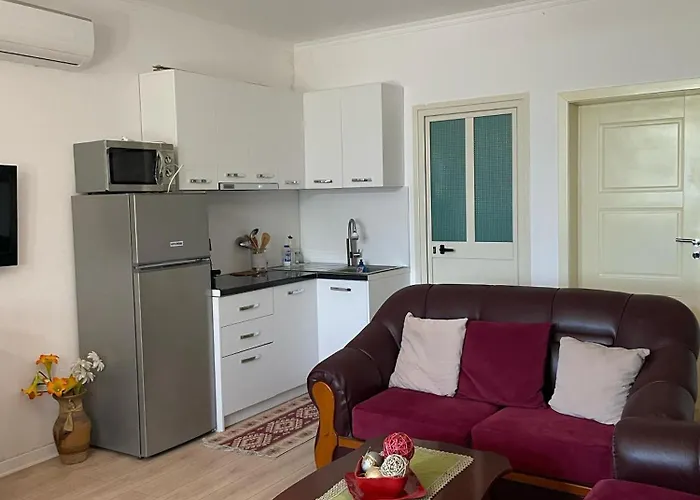 Miracle Garden Villa Vlorë